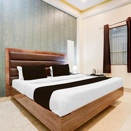 Super Hotel O Sankat Mochan Gandhi Nagar Kakarmatha Экстерьер фото